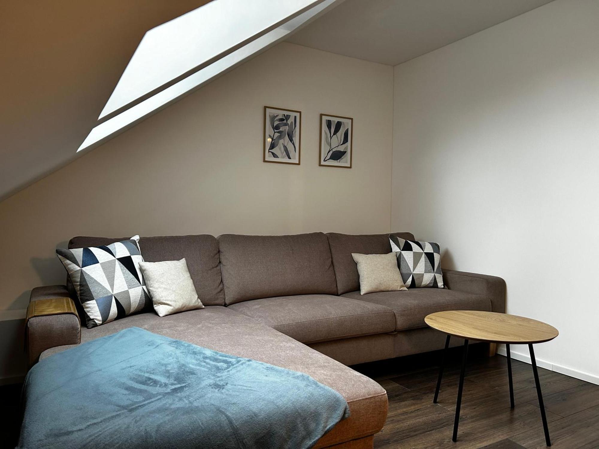 Moderne Ferienwohnung Fuer Familien Im Dachgeschoss Bosau Exteriér fotografie