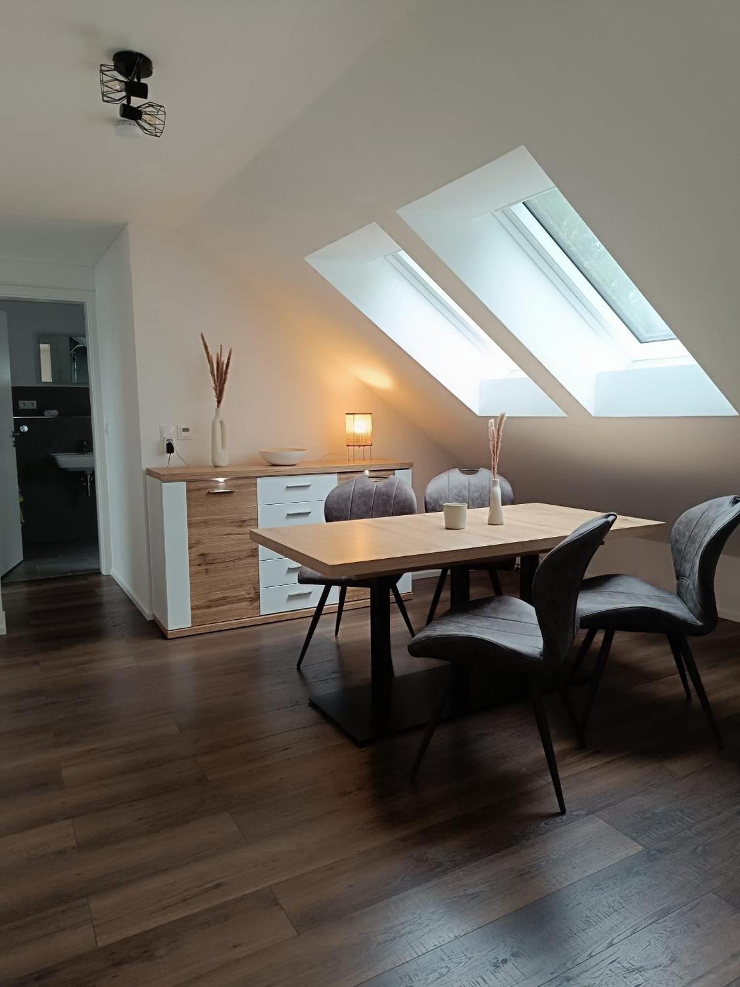 Moderne Ferienwohnung Fuer Familien Im Dachgeschoss Bosau Exteriér fotografie